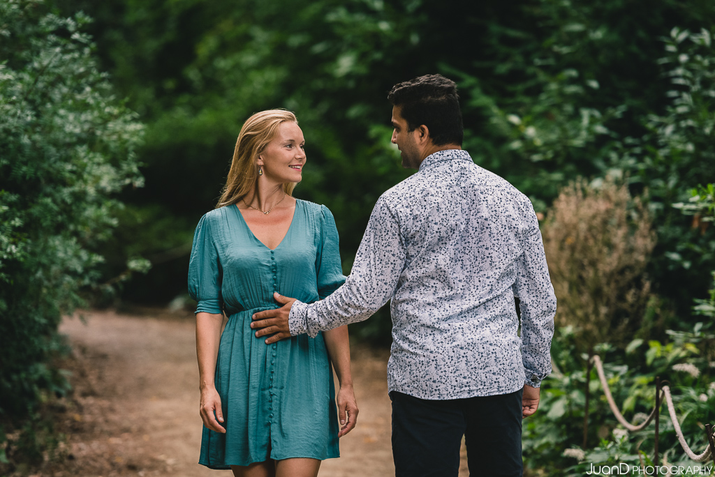 Sesión en pareja en Barcelona - Parc del Laberint