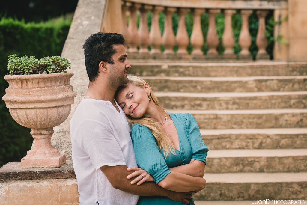 Sesión en pareja en Barcelona - Parc del Laberint