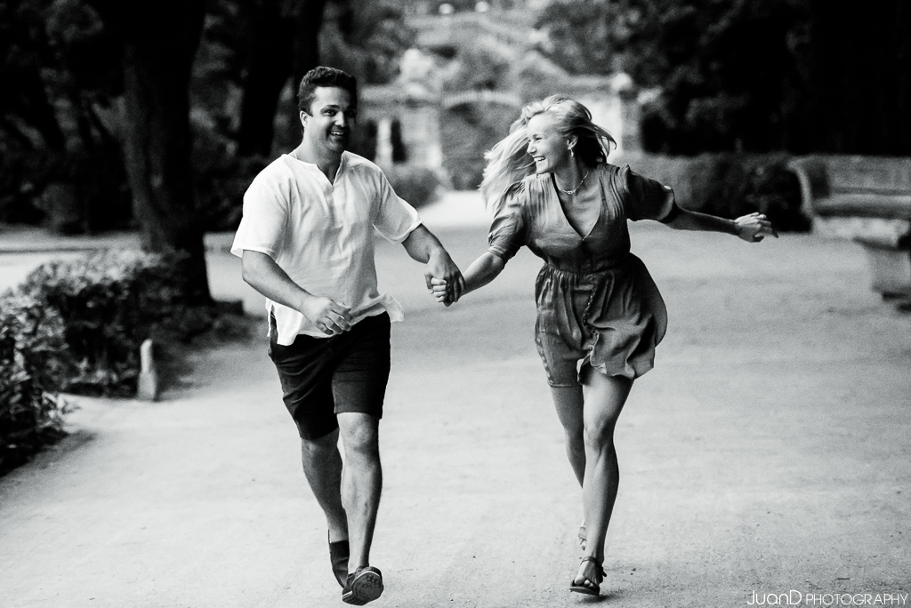 Sesión en pareja en Barcelona - Parc del Laberint